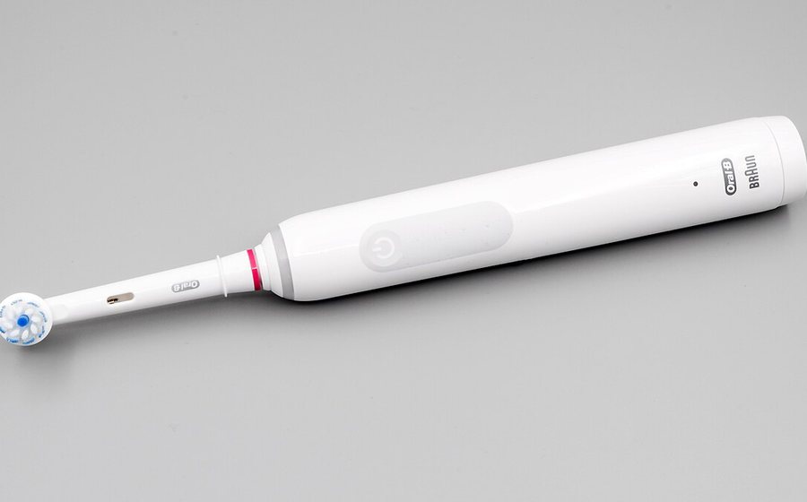 Electric toothbrush close-up (representative photo)